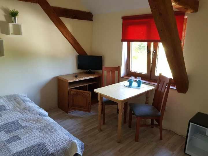 Pokoje Goscinne Syrenka Ustka Buitenkant foto